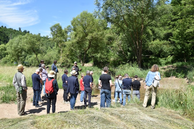 A field trip to the Diemel River restoration: Celebrating the “SpongeBooster of the Year”